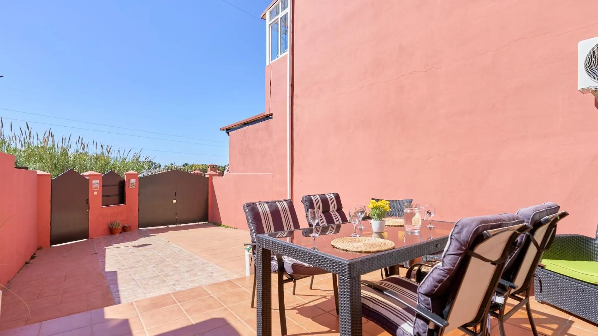 Urbanizacion Vistamar Caleta Oasis Villa Caleta De Velez Holiday home