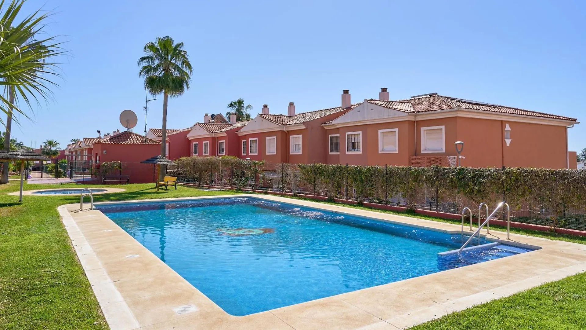 Urbanizacion Vistamar Caleta Oasis Villa Caleta De Velez